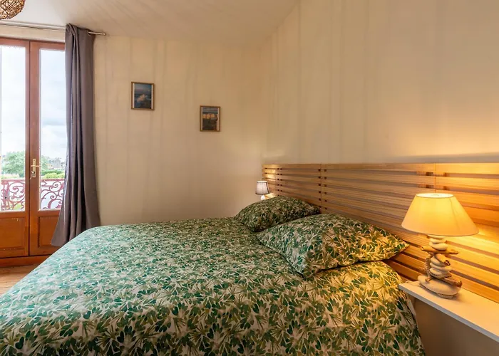 Holiday home Lakme - 2min A Pied De La